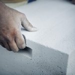 Выбор кладочных материалов и пластиковых подоконников в интернет-магазине